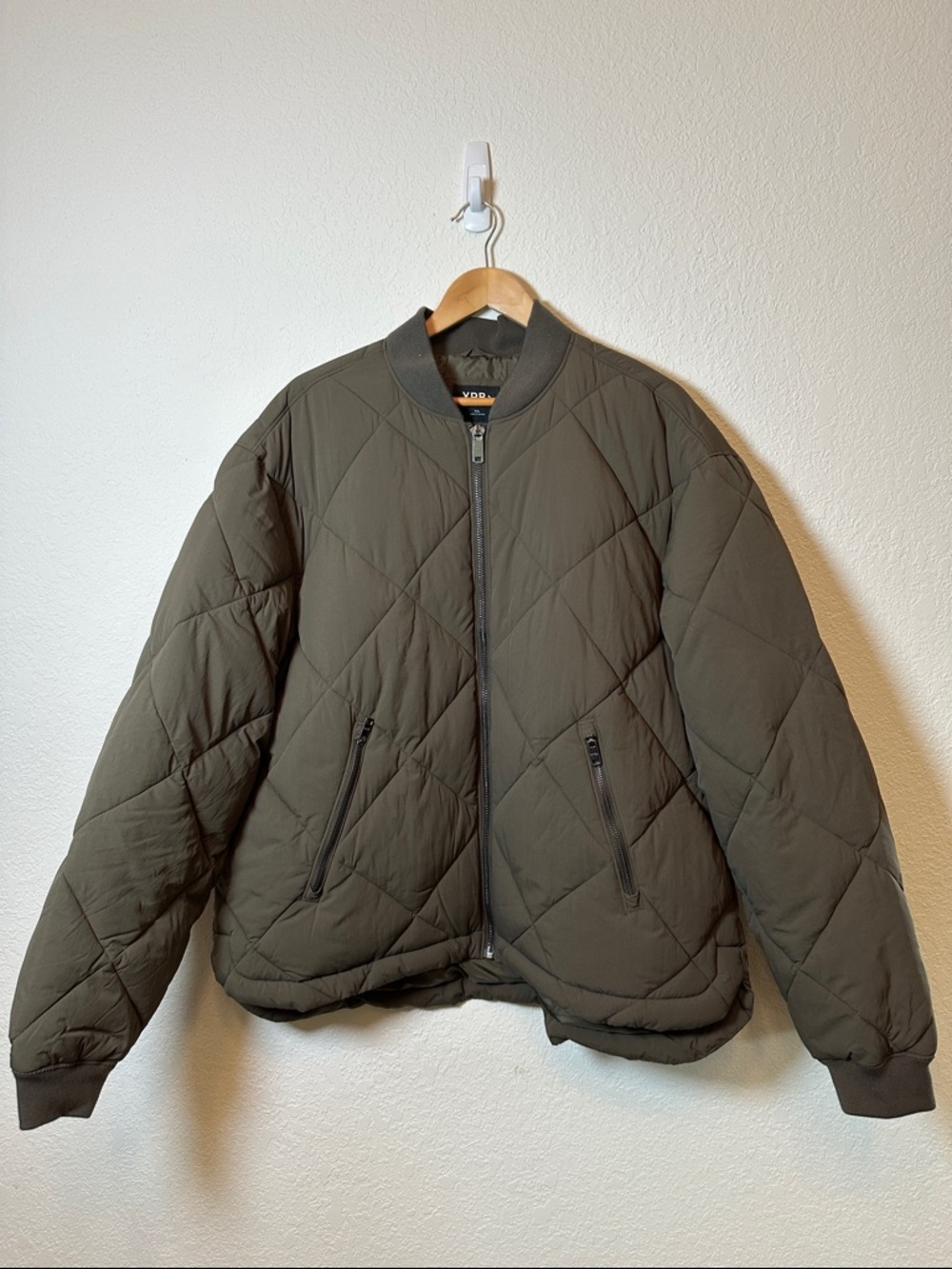 Abercrombie & Fitch YPB Quilted Bomber Jacket in Olive Green